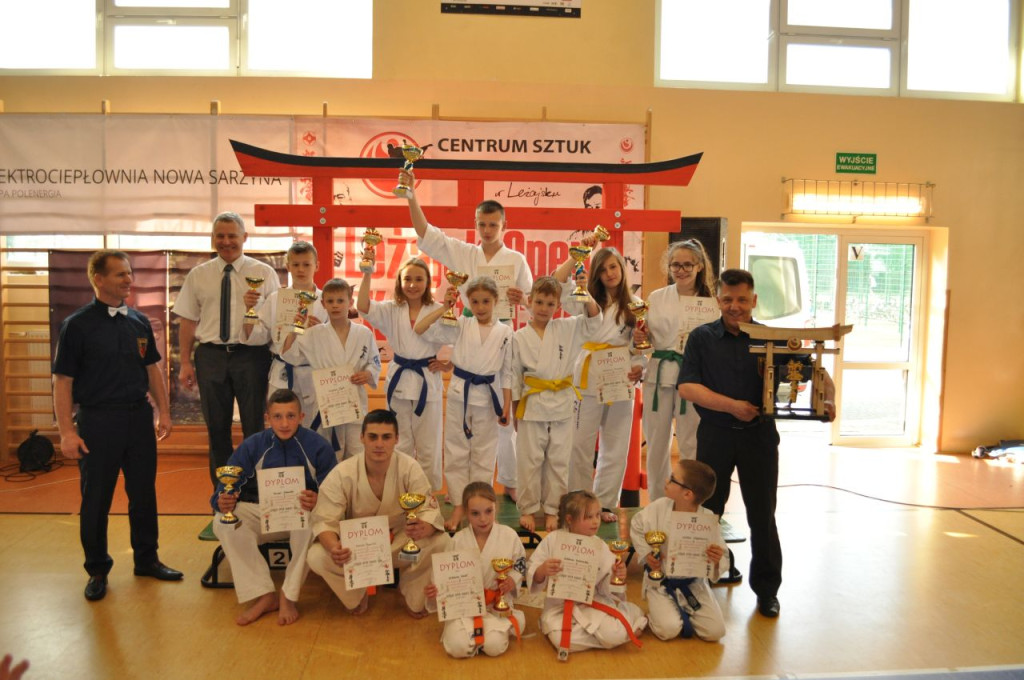 Koneckie drużyny karate z medalami w Leżajsku [zdjęcia]
