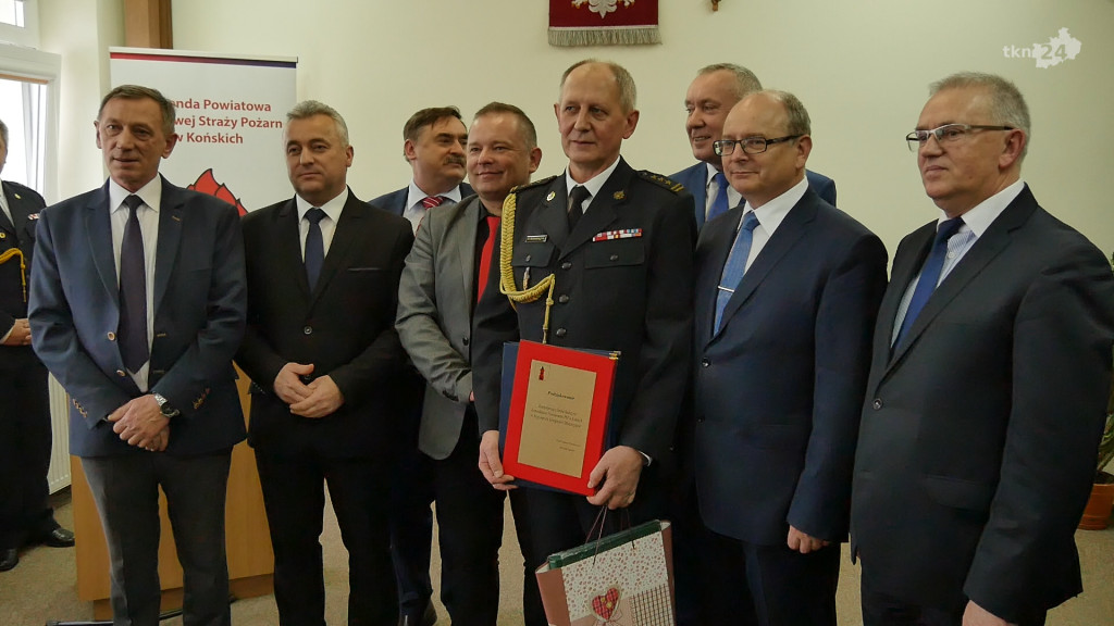 Strażacy pożegnali Komendanta [wideo, zdjęcia]