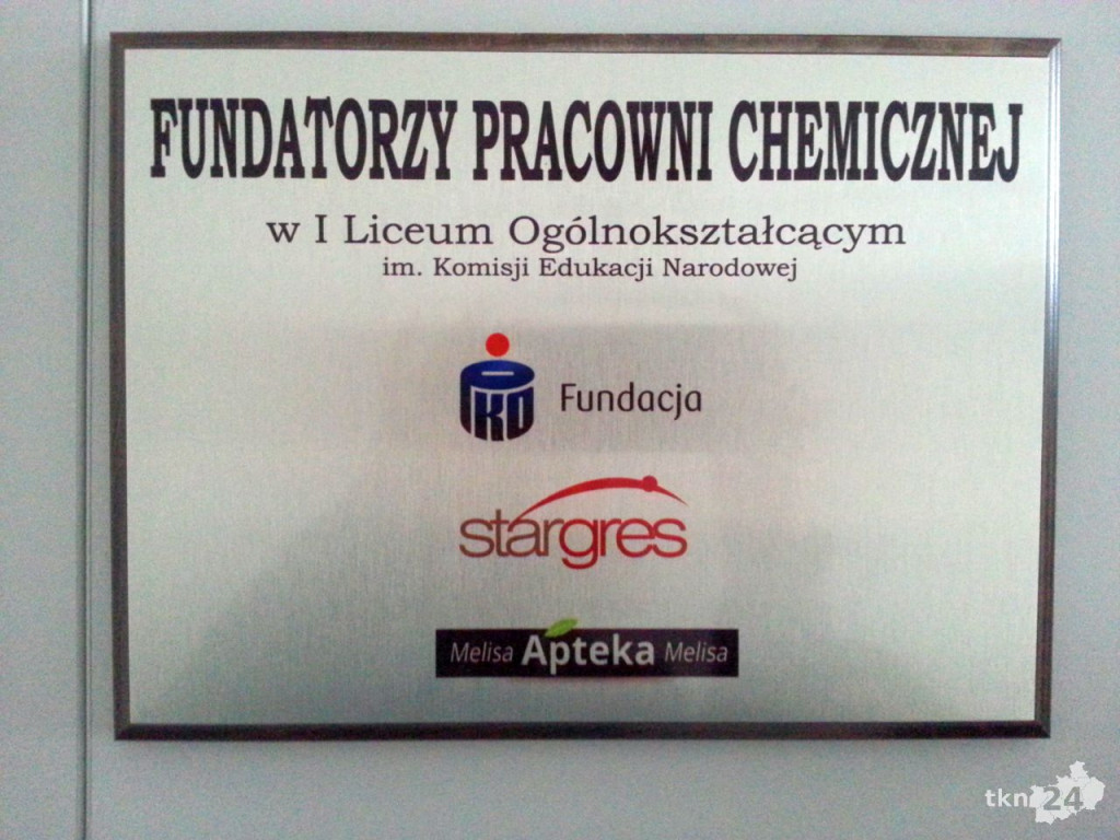 Supernowoczesna pracownia chemiczna została otworzona w I LO [zdjęcia]