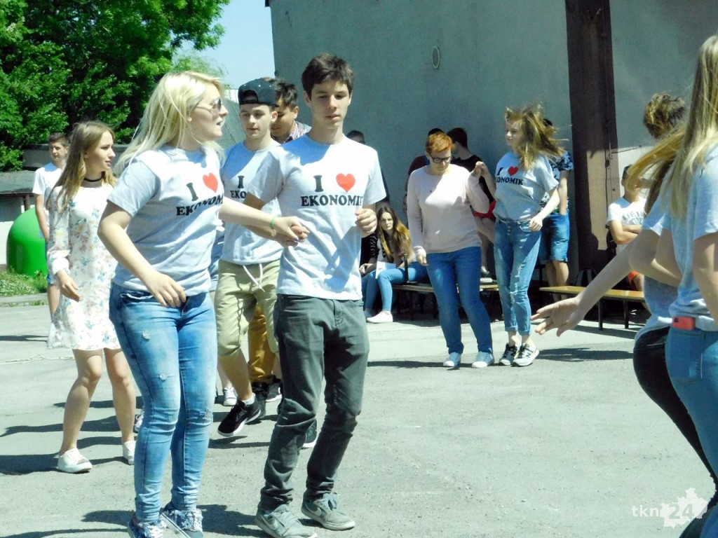 Zdrowo i sportowo na dzień otwarty Ekonomika! [wideo, zdjęcia]