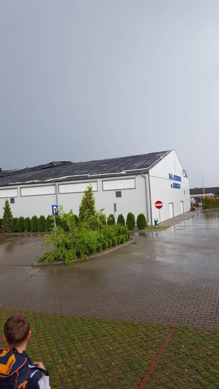 WIDEO: Nawałnica przeszła przez Końskie. Straty są ogromne