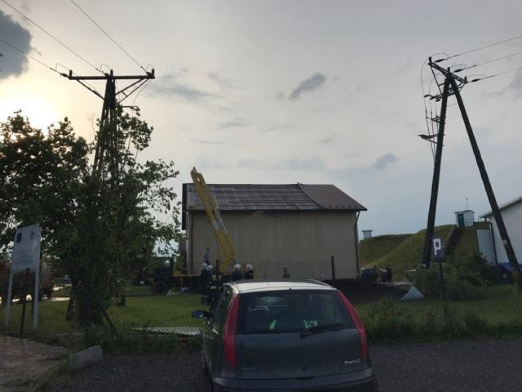 WIDEO: Nawałnica przeszła przez Końskie. Straty są ogromne