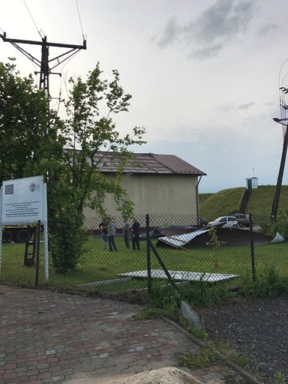 WIDEO: Nawałnica przeszła przez Końskie. Straty są ogromne