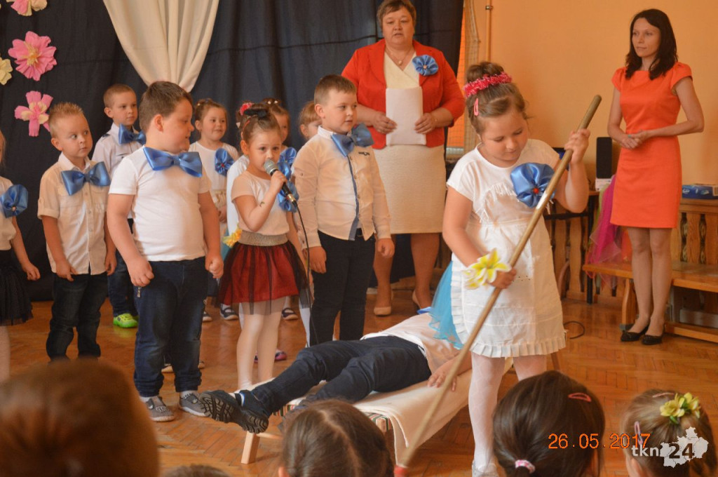 Dzień Mamy i Taty w Małym Przedszkolu w Dziebałtowie [zdjęcia]