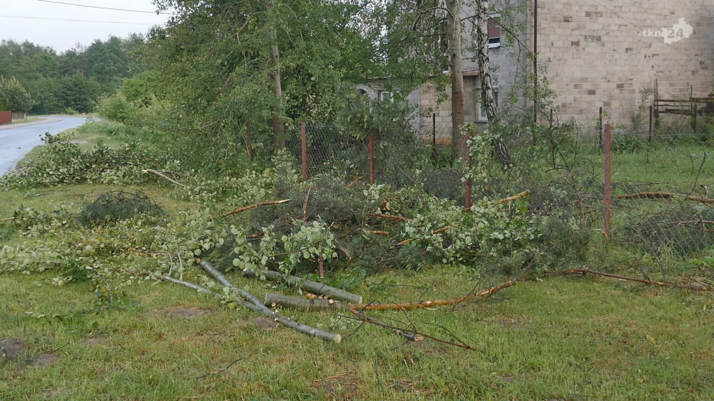 WIDEO: Nawałnica przeszła przez Końskie. Straty są ogromne