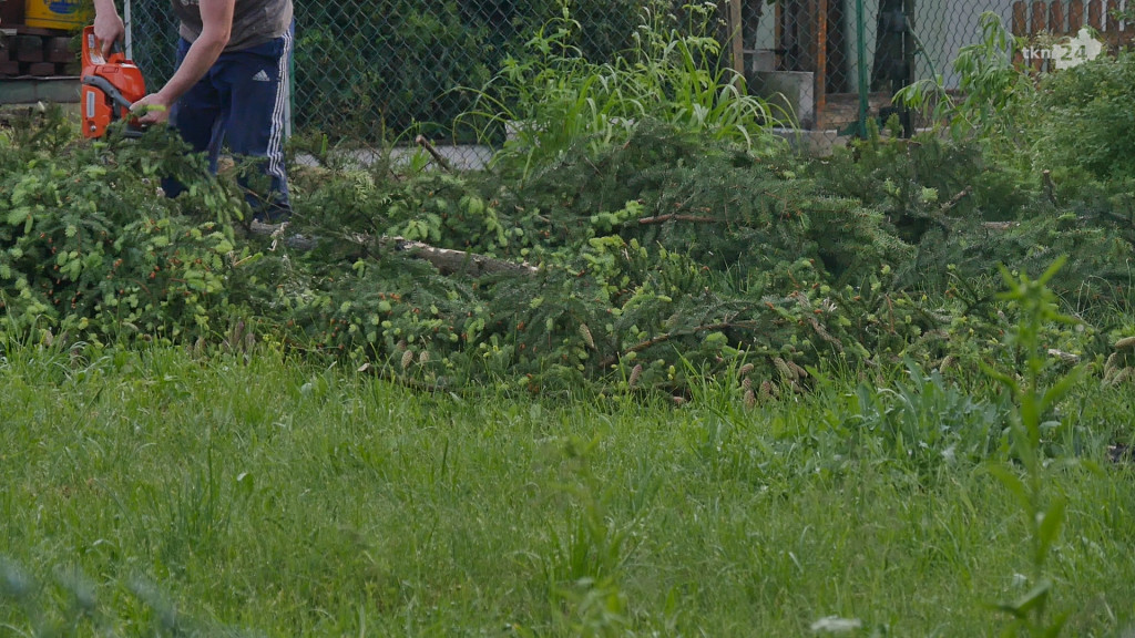 WIDEO: Nawałnica przeszła przez Końskie. Straty są ogromne