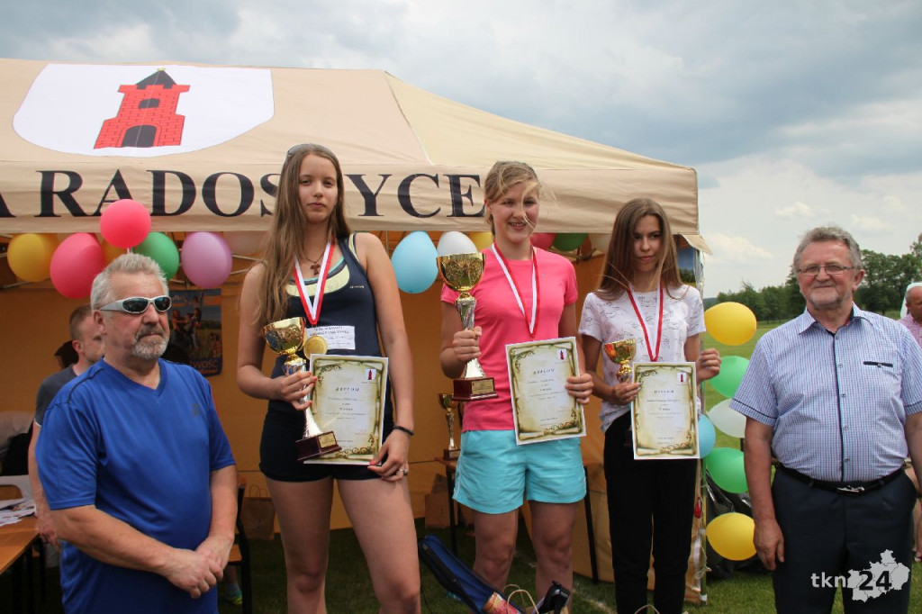 Dużo atrakcji i sportowa rywalizacja podczas Dnia Dziecka w Radoszycach [zdjęcia]