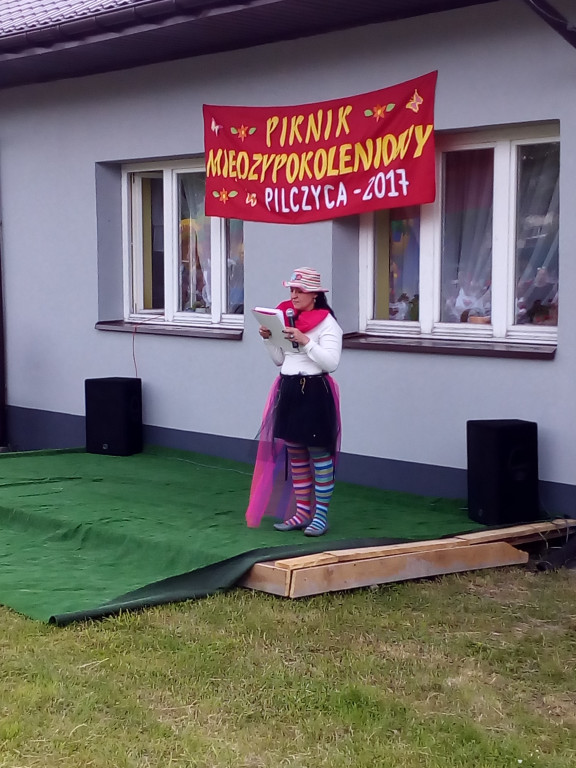 Młodsi i starsi bawili się na pikniku w Pilczycy [wideo, zdjęcia]