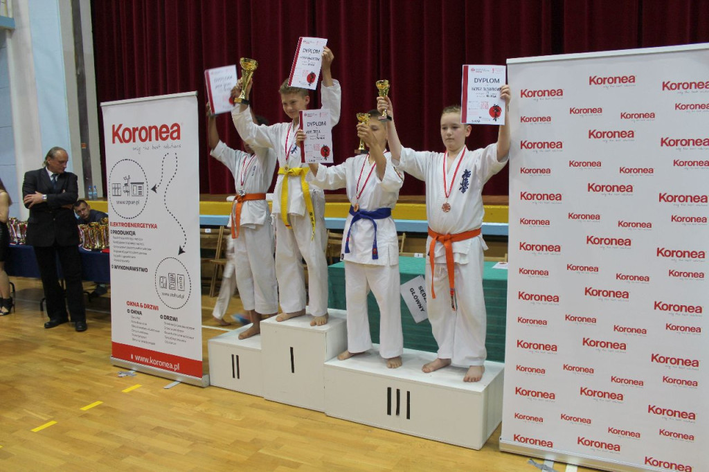 7 medali Koneckiej Sekcji Karate w Kielcach [zdjęcia]