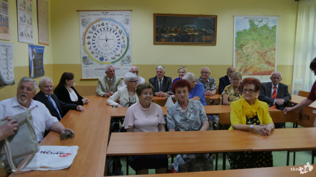 Spotkali się w 50 lat po maturze [zdjęcia]
