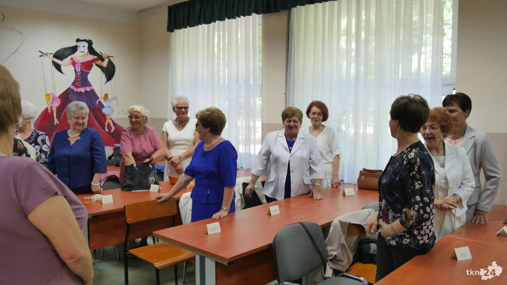Spotkali się w 50 lat po maturze [zdjęcia]