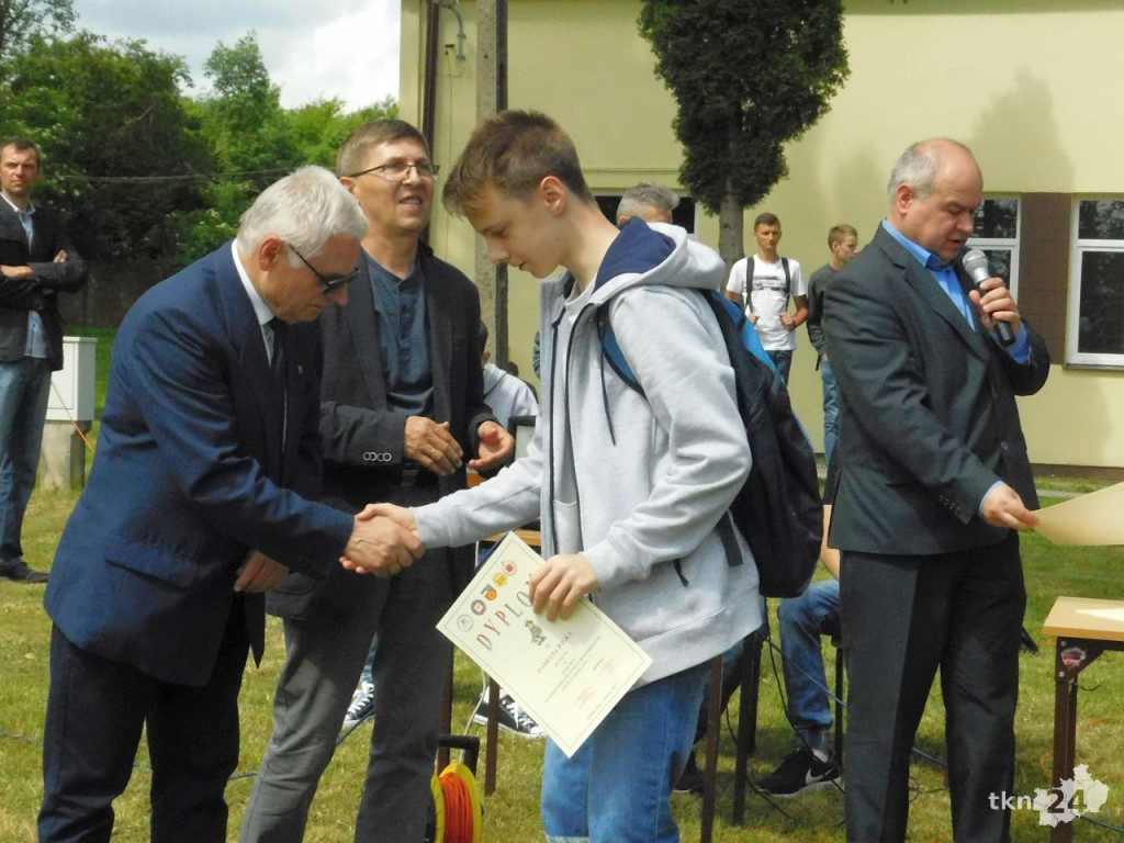 Oni wiedzą co zrobić, gdy dzieje się źle! [wideo, zdjęcia]