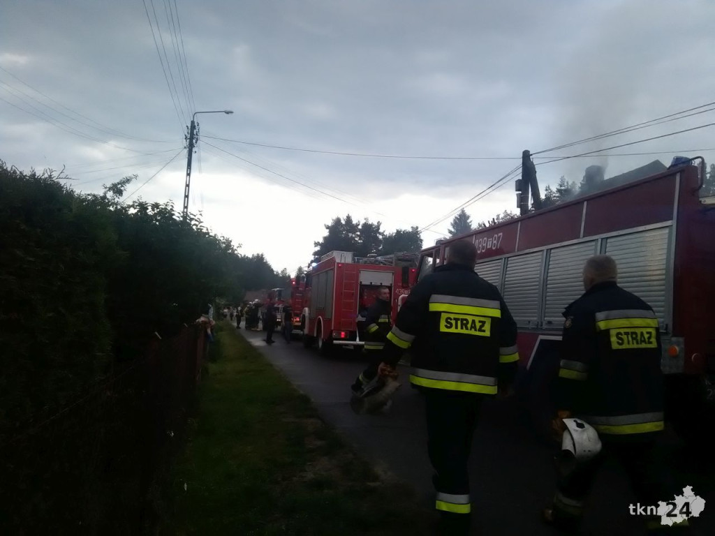Pożar domu w Janowie w gminie Stąporków [zdjęcia]