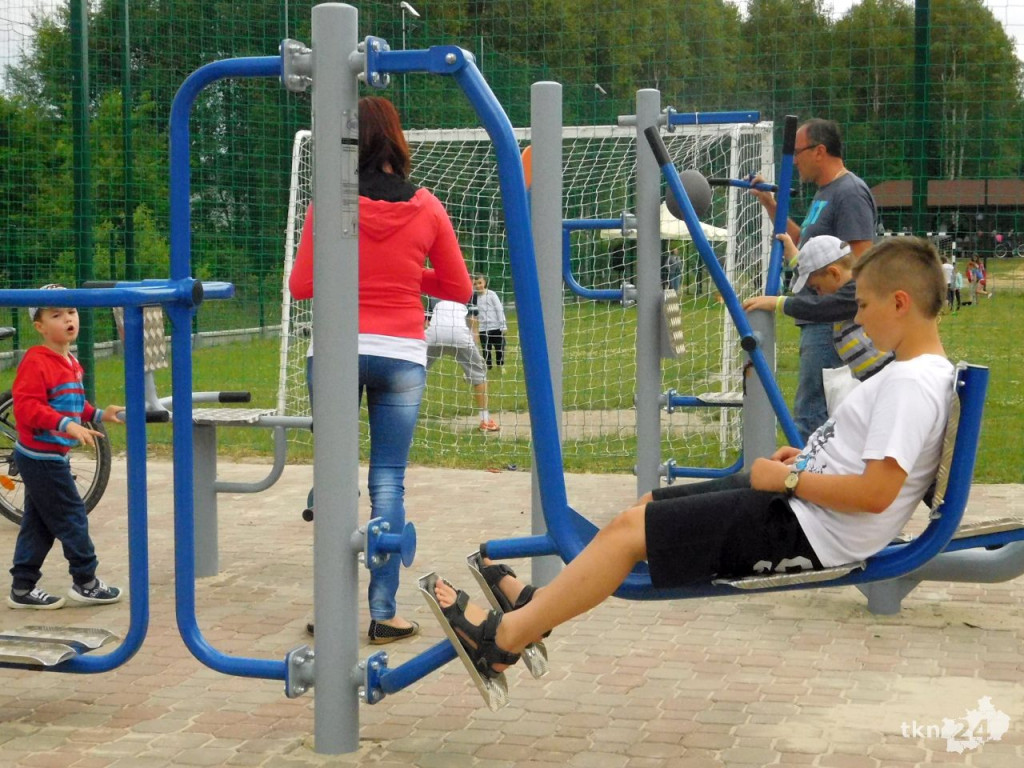 Rodzinnym piknikiem otworzyli nową siłownię! [wideo, zdjęcia]