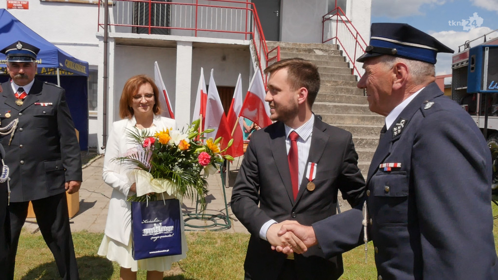 OSP Kazanów z nowym wozem strażackim! [wideo, zdjęcia]