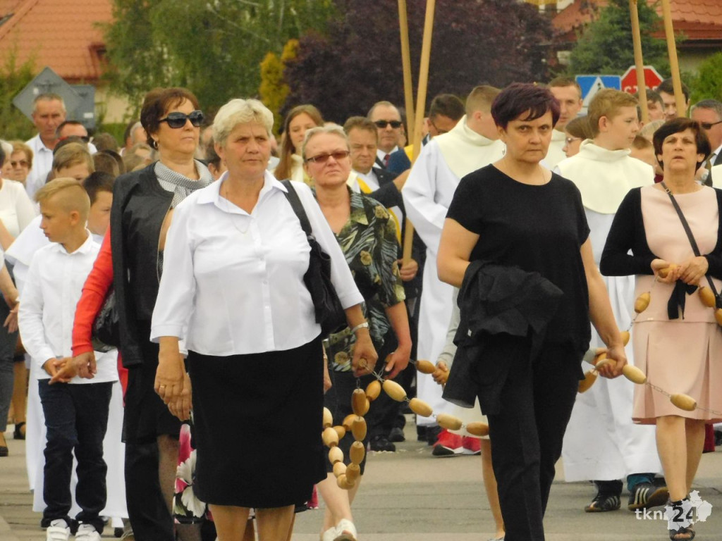 Uroczystość Bożego Ciała 2017 w Końskich [wideo, zdjęcia]