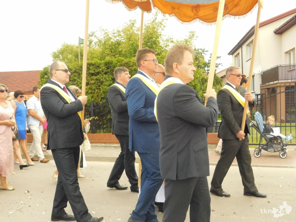 Uroczystość Bożego Ciała 2017 w Końskich [wideo, zdjęcia]