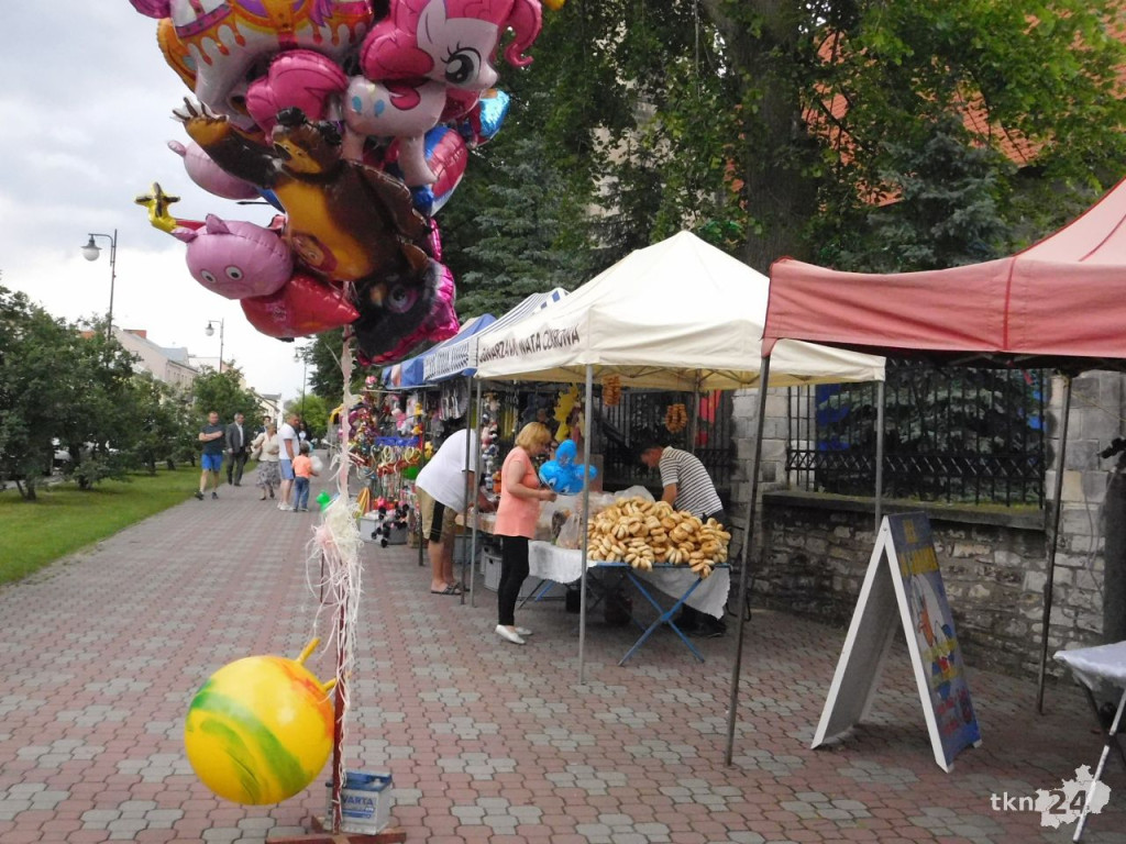 Deszczowe Kaziuki Koneckie 2017 [wideo, zdjęcia]