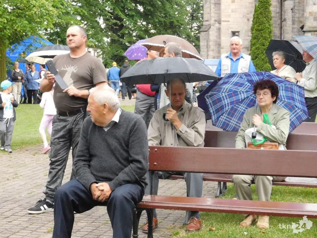 Deszczowe Kaziuki Koneckie 2017 [wideo, zdjęcia]