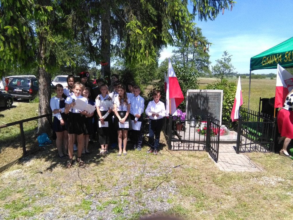 Uczczono pamięć zamordowanych w Budzisławiu [zdjęcia]