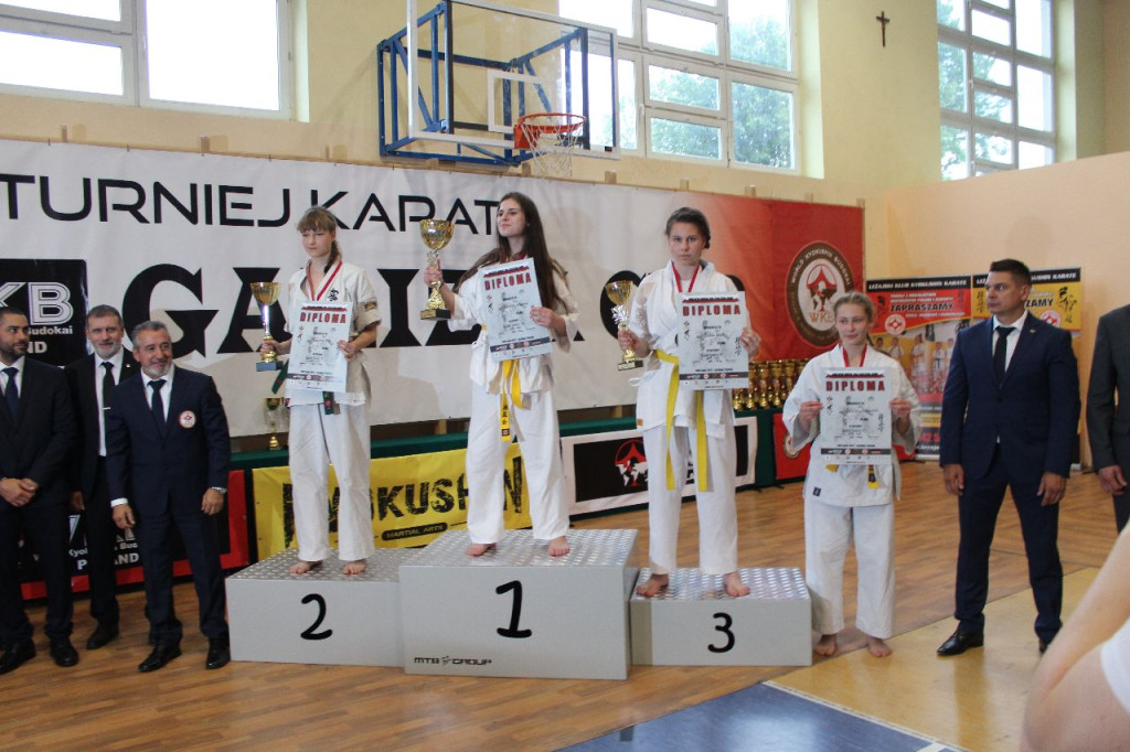 3 medale na zakończenie sezonu dla Koneckiej Sekcji Karate [zdjęcia]