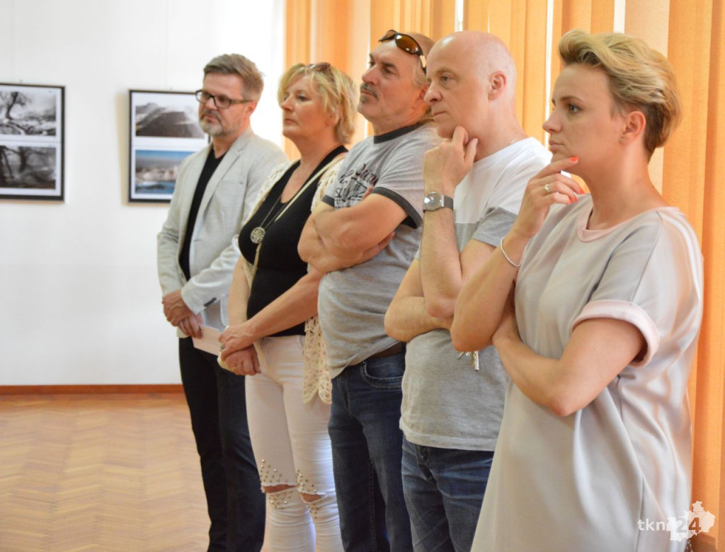 Fotografia Ojczysta w koneckim Domu Kultury [wideo, zdjęcia]