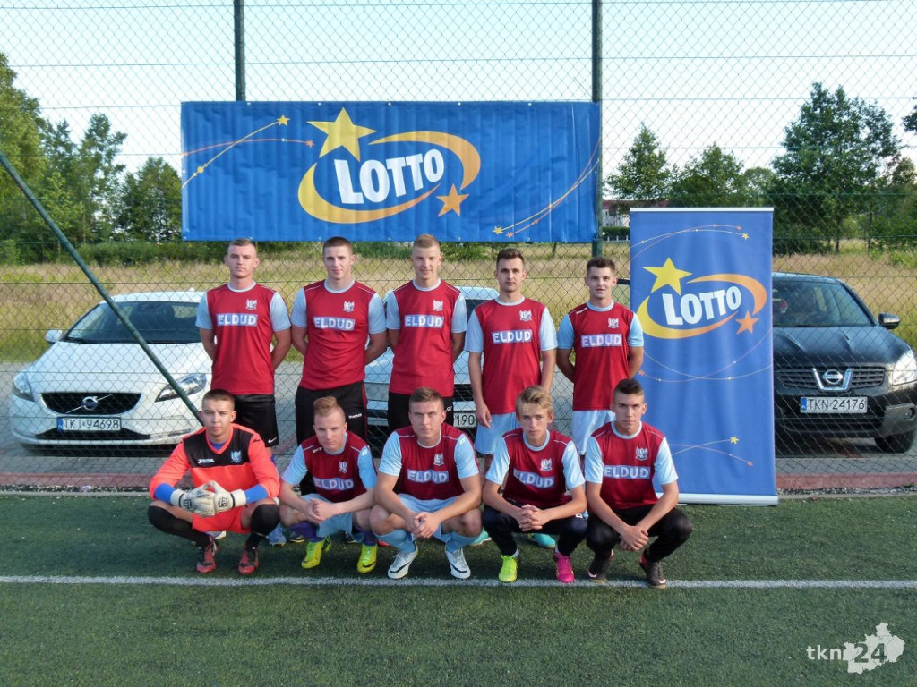 Ruszyła piłkarska liga na Orliku w Smykowie [zdjęcia]