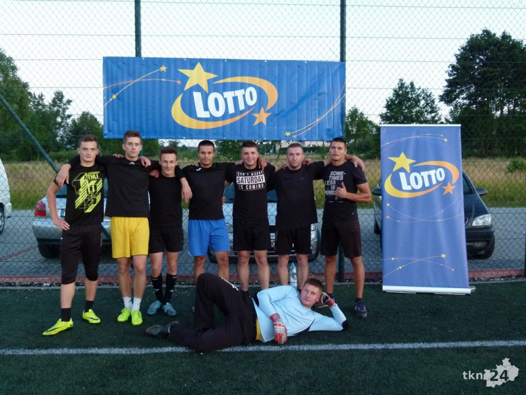 Ruszyła piłkarska liga na Orliku w Smykowie [zdjęcia]