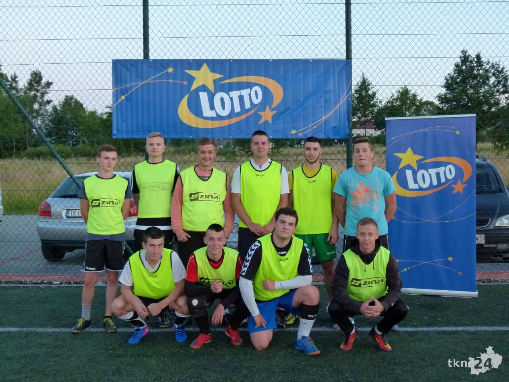 Ruszyła piłkarska liga na Orliku w Smykowie [zdjęcia]