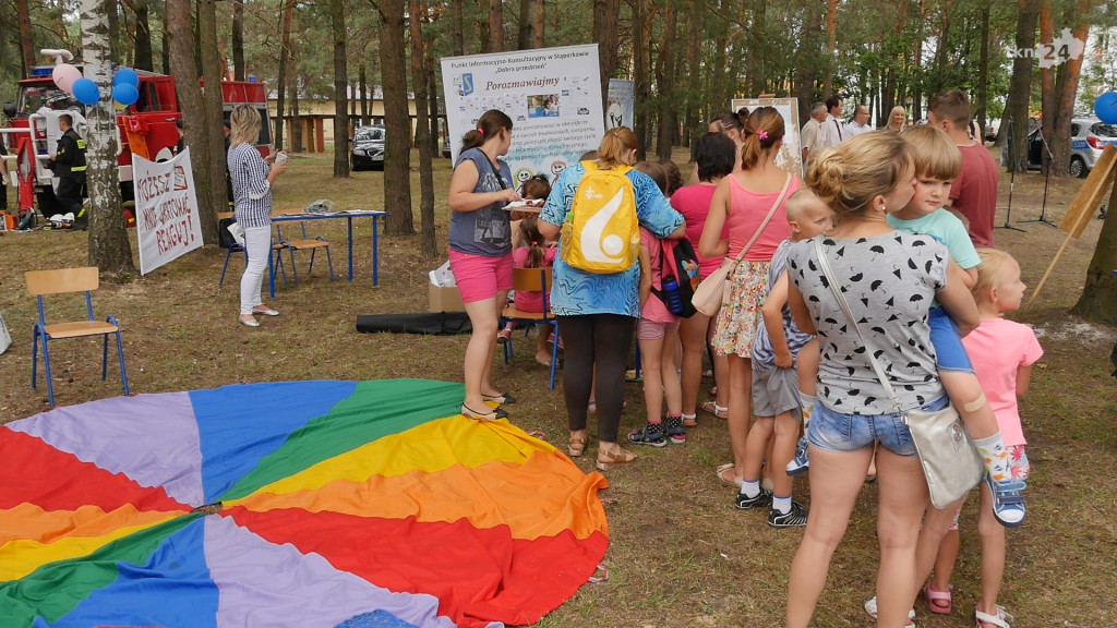 Integracyjny piknik dla zdrowych i chorych dzieciaków ze Stąporkowa [wideo, zdjęcia]