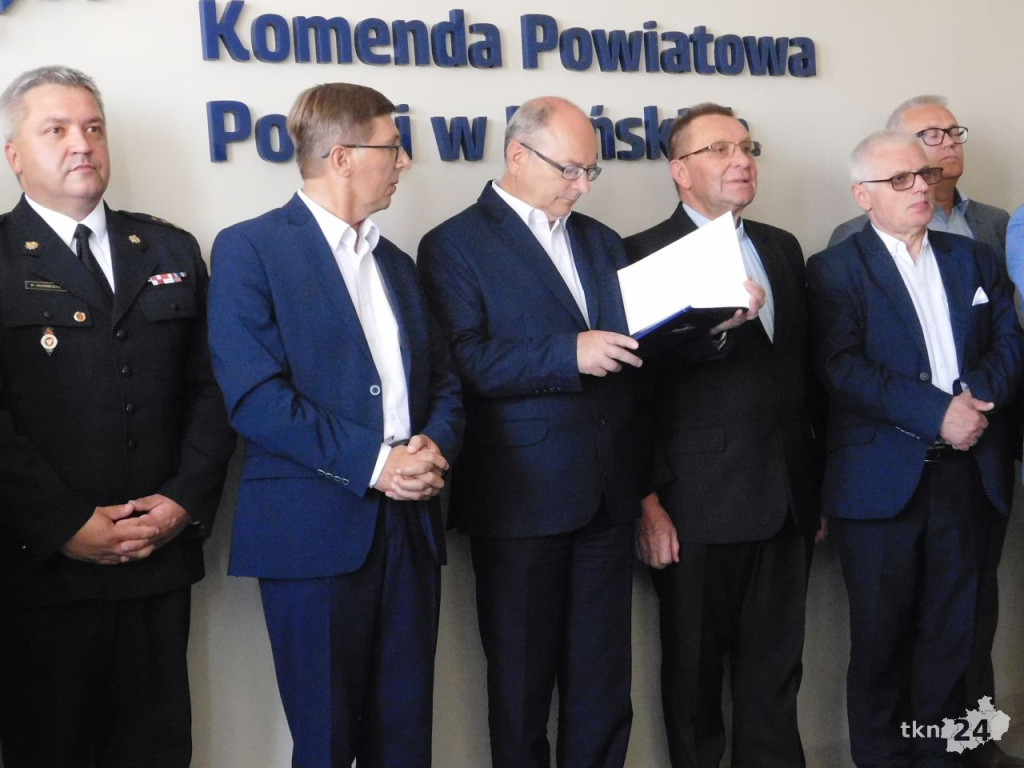 Koneccy policjanci świętowali wspólnie z Komendantem Wojewódzkim [wideo, zdjęcia]