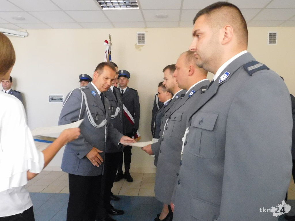 Koneccy policjanci świętowali wspólnie z Komendantem Wojewódzkim [wideo, zdjęcia]