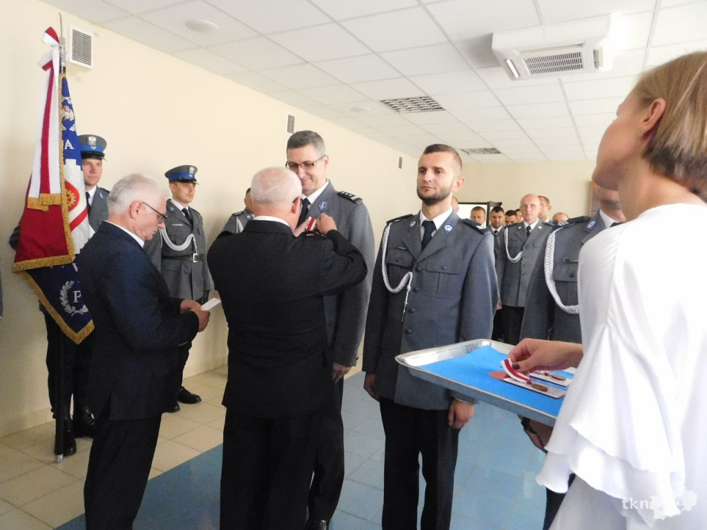 Koneccy policjanci świętowali wspólnie z Komendantem Wojewódzkim [wideo, zdjęcia]