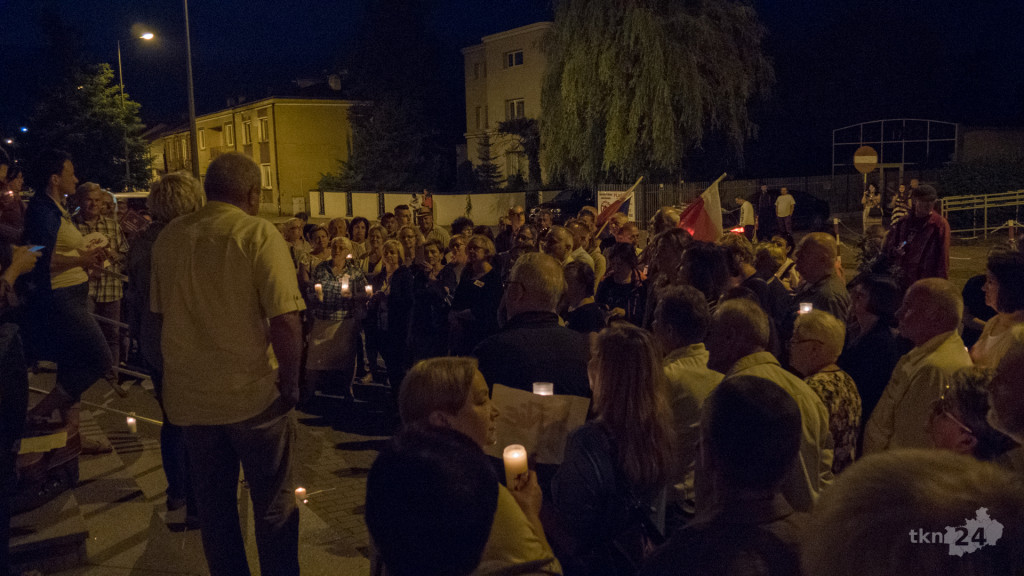 Aktualizacja: Konecczanie w niedzielę też wyszli przed sąd [zdjęcia]