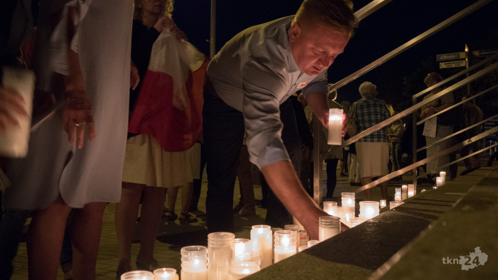 Aktualizacja: Konecczanie w niedzielę też wyszli przed sąd [zdjęcia]
