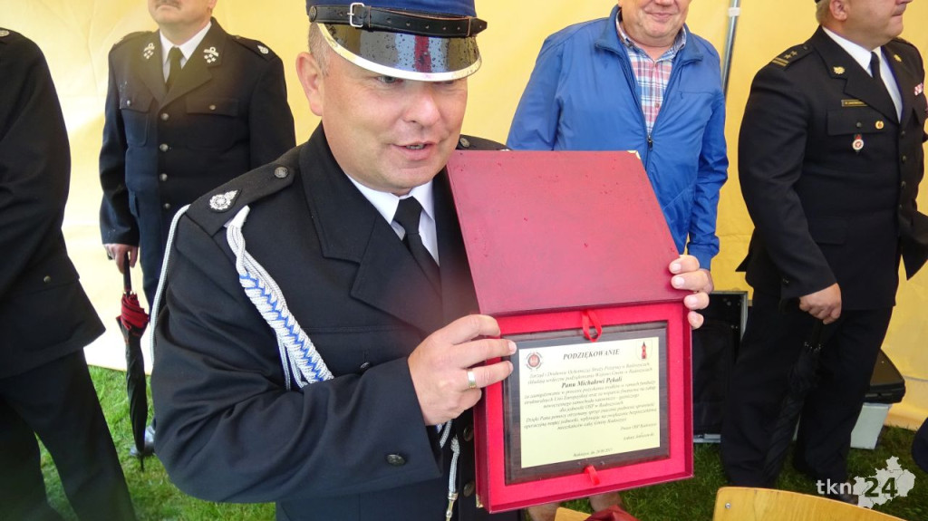 Nowy wóz dla OSP w Radoszycach [wideo, zdjęcia]