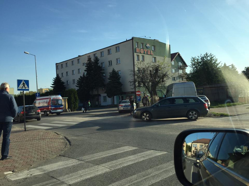 Dwie kolizje w czwartkowy poranek w Końskich [zdjęcia]