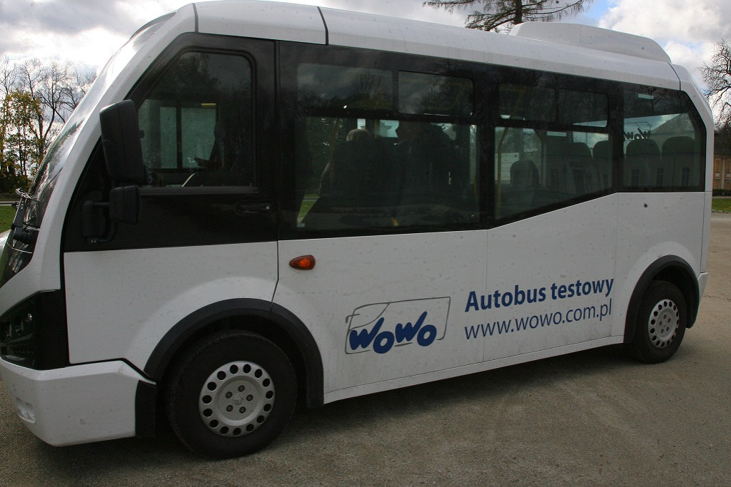 Gmina testuje nowego busa. Cel: Komunikacja Miejska