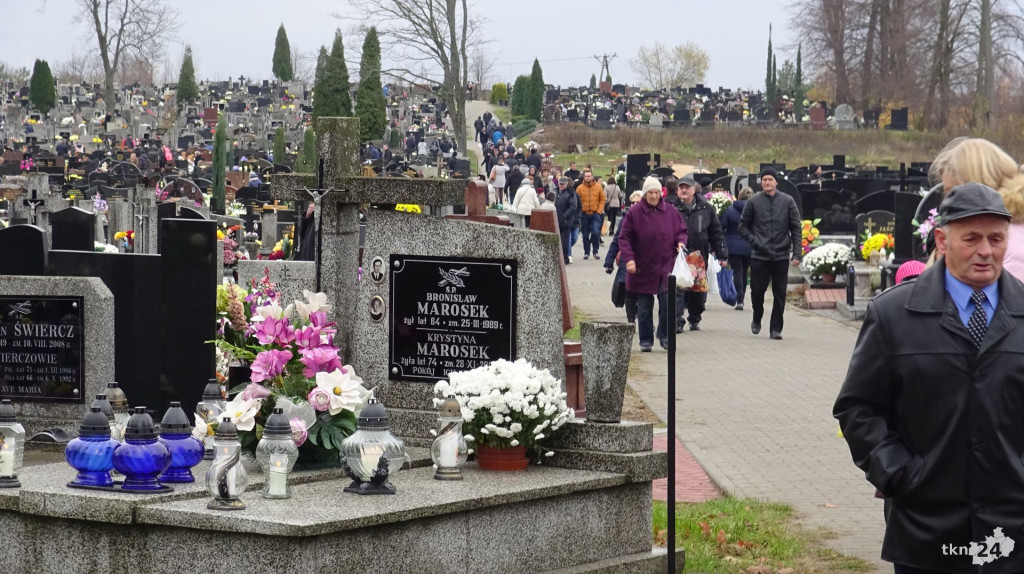 Wszystkich Świętych 2017 w Powiecie Koneckim [wideo, zdjęcia]