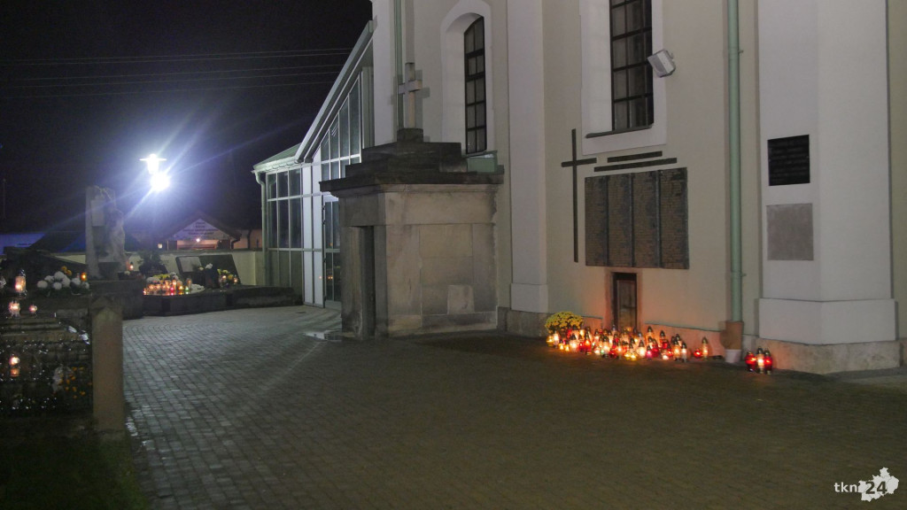 Wszystkich Świętych 2017 w Powiecie Koneckim [wideo, zdjęcia]