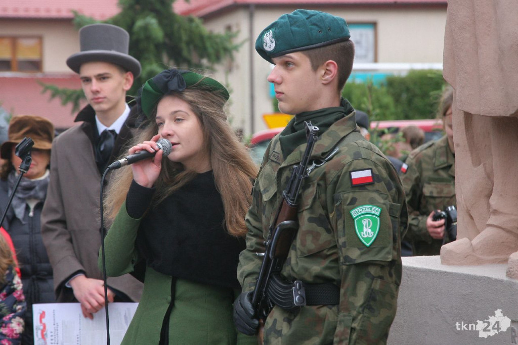 Wideo: Święto Niepodległości w Końskich. Był nawet sam Piłsudski! [zdjęcia, wideo]