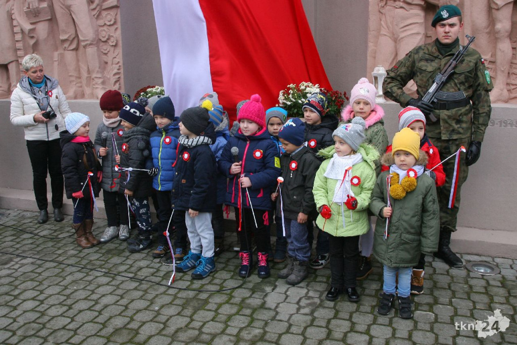 Wideo: Święto Niepodległości w Końskich. Był nawet sam Piłsudski! [zdjęcia, wideo]