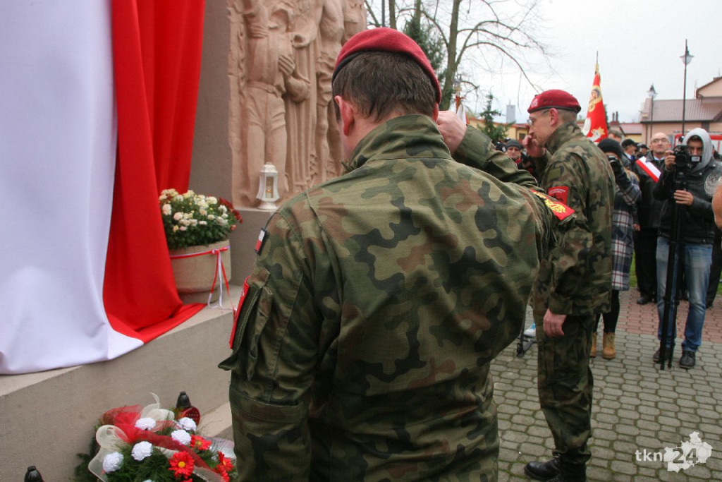 Wideo: Święto Niepodległości w Końskich. Był nawet sam Piłsudski! [zdjęcia, wideo]