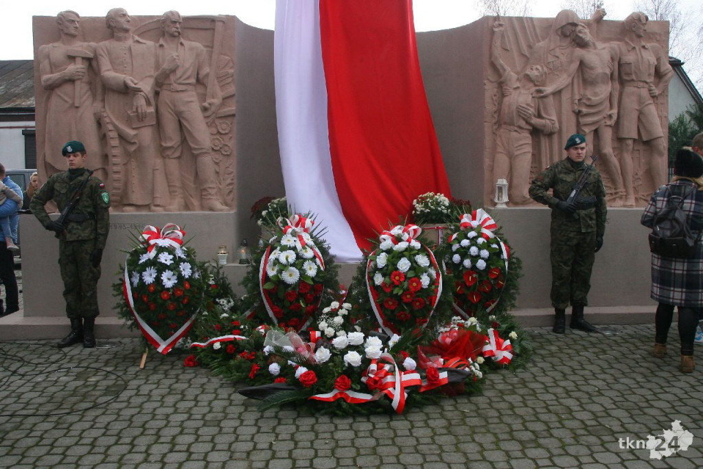 Wideo: Święto Niepodległości w Końskich. Był nawet sam Piłsudski! [zdjęcia, wideo]
