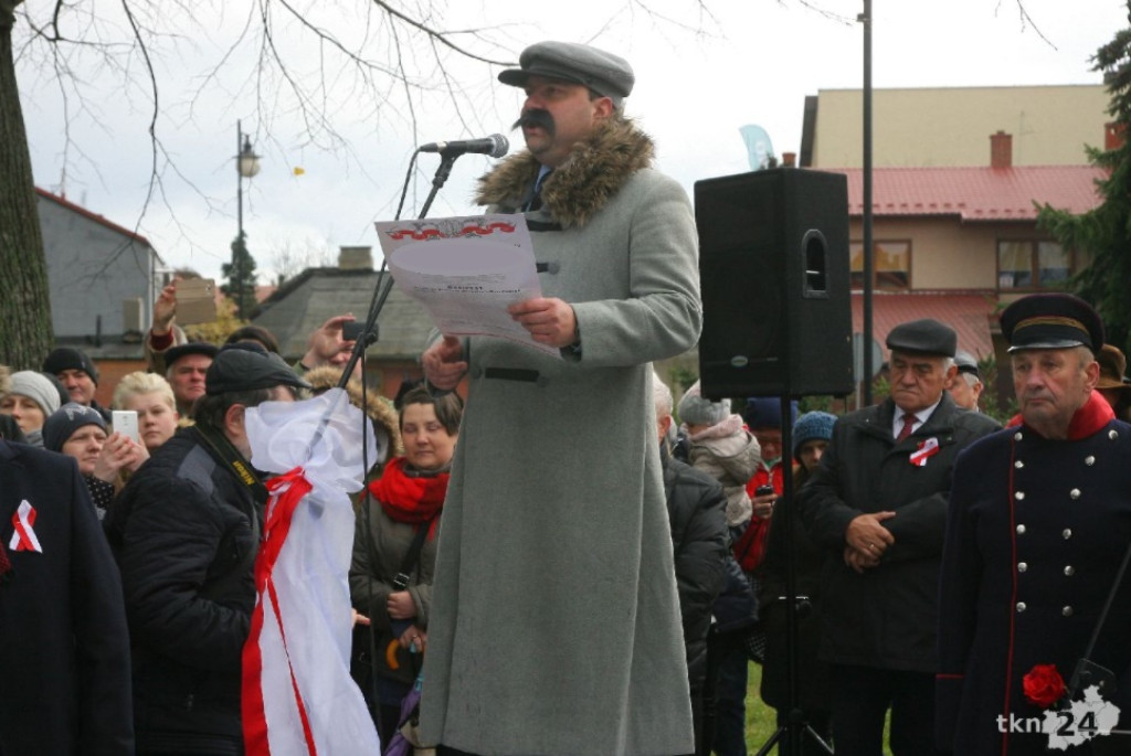 Wideo: Święto Niepodległości w Końskich. Był nawet sam Piłsudski! [zdjęcia, wideo]
