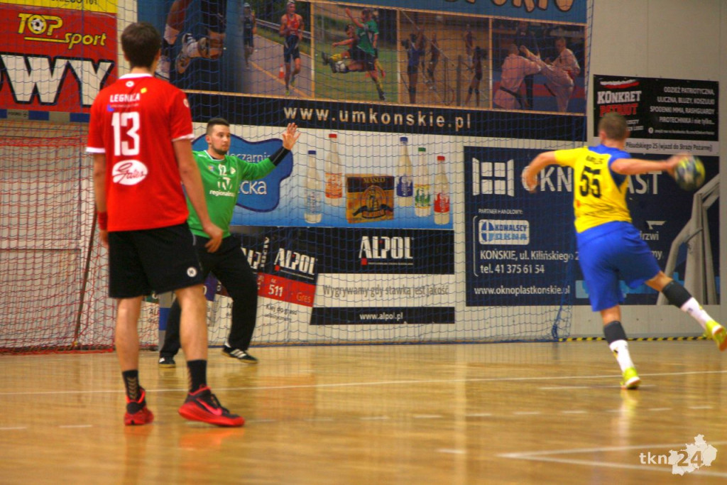 Relacja wideo: KSSPR ogrywa Siódemkę Legnica