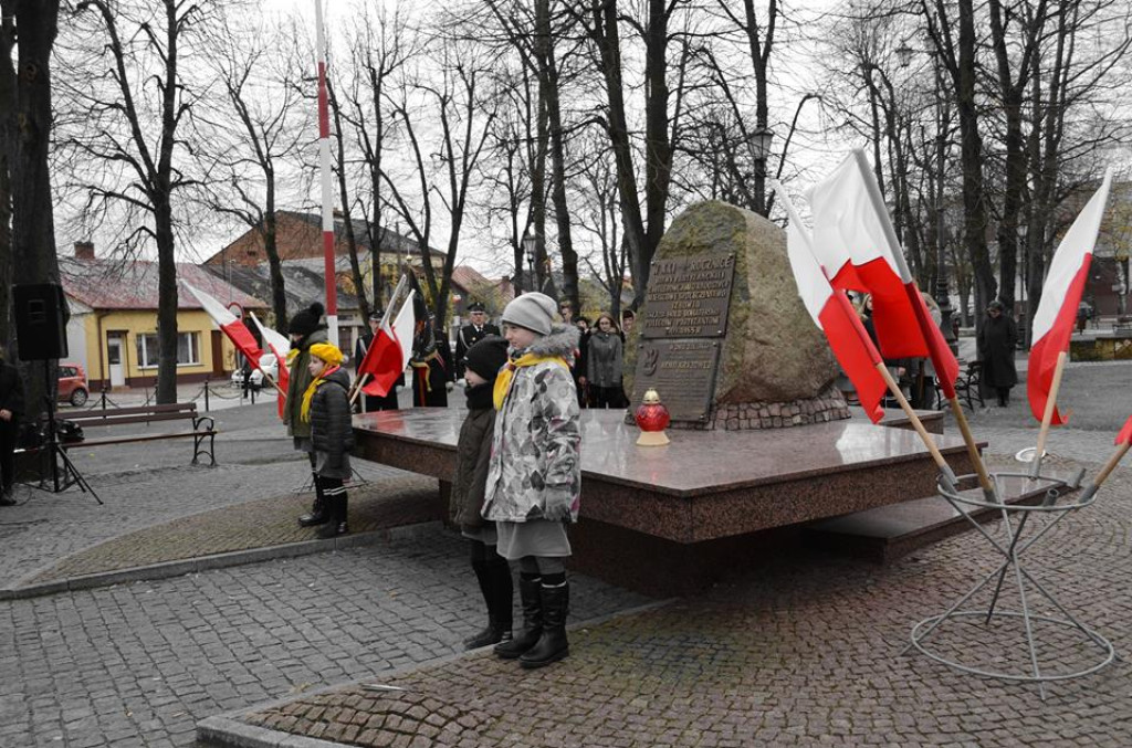 Z wolności Polski cieszyła się społeczność Radoszyc [zdjęcia]