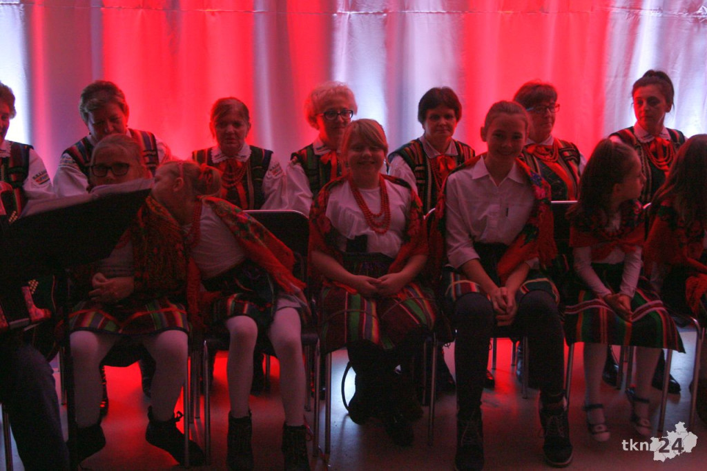 Barycz: Patriotyczne widowisko w Internacie [wideo, zdjęcia]