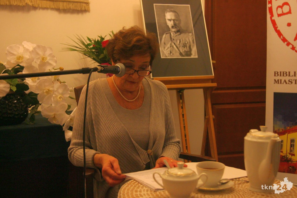 Ewa Dałkowska czytała w Końskich o Piłsudskim [wideo, zdjęcia]
