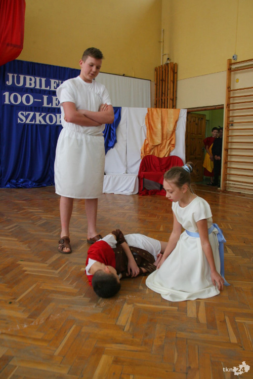 Relacja wideo: Stulecie szkoły w Czermnie! [zdjęcia, wideo]